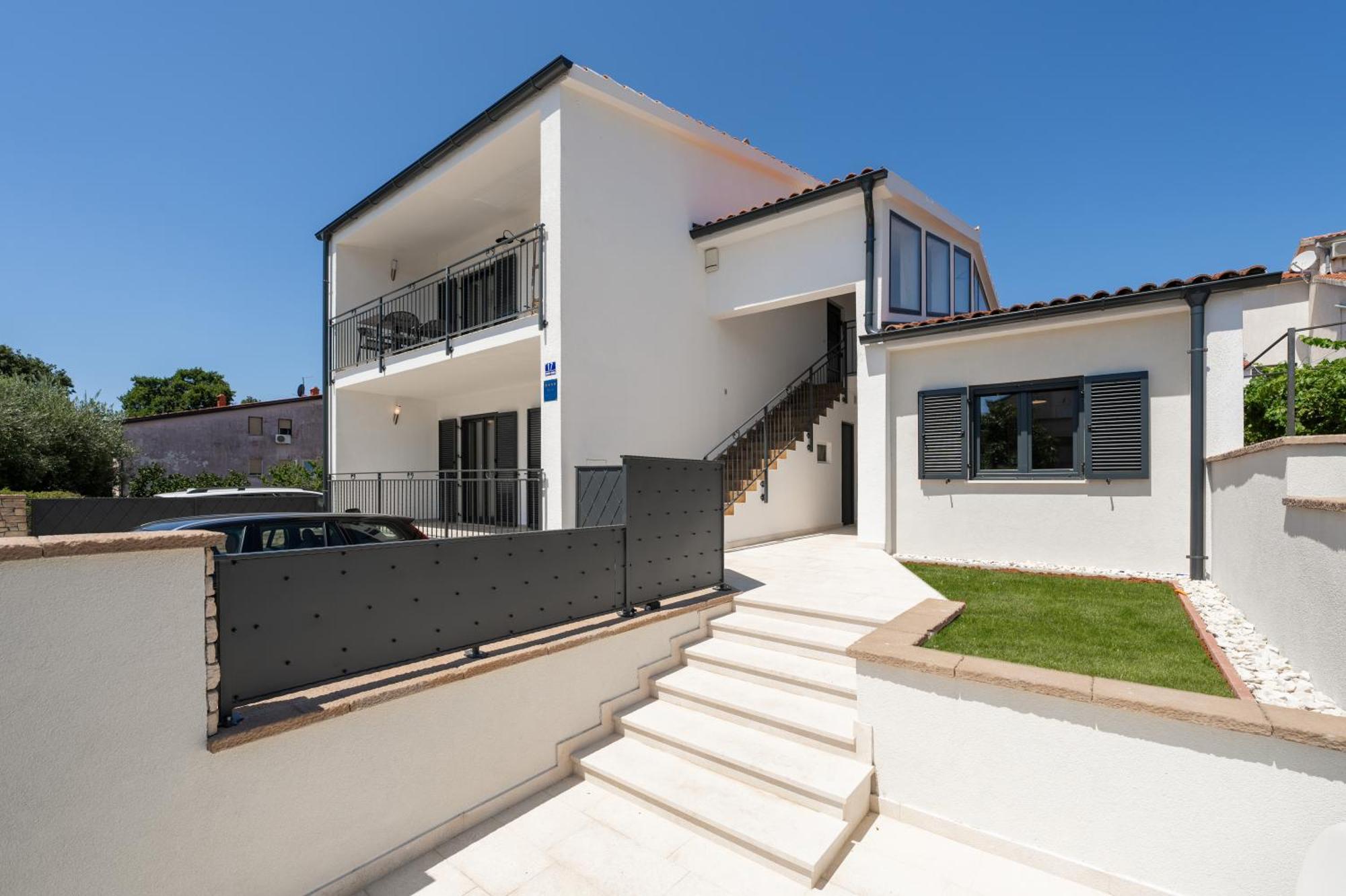 Luxury Apartments Villa San Avia バニョレ エクステリア 写真