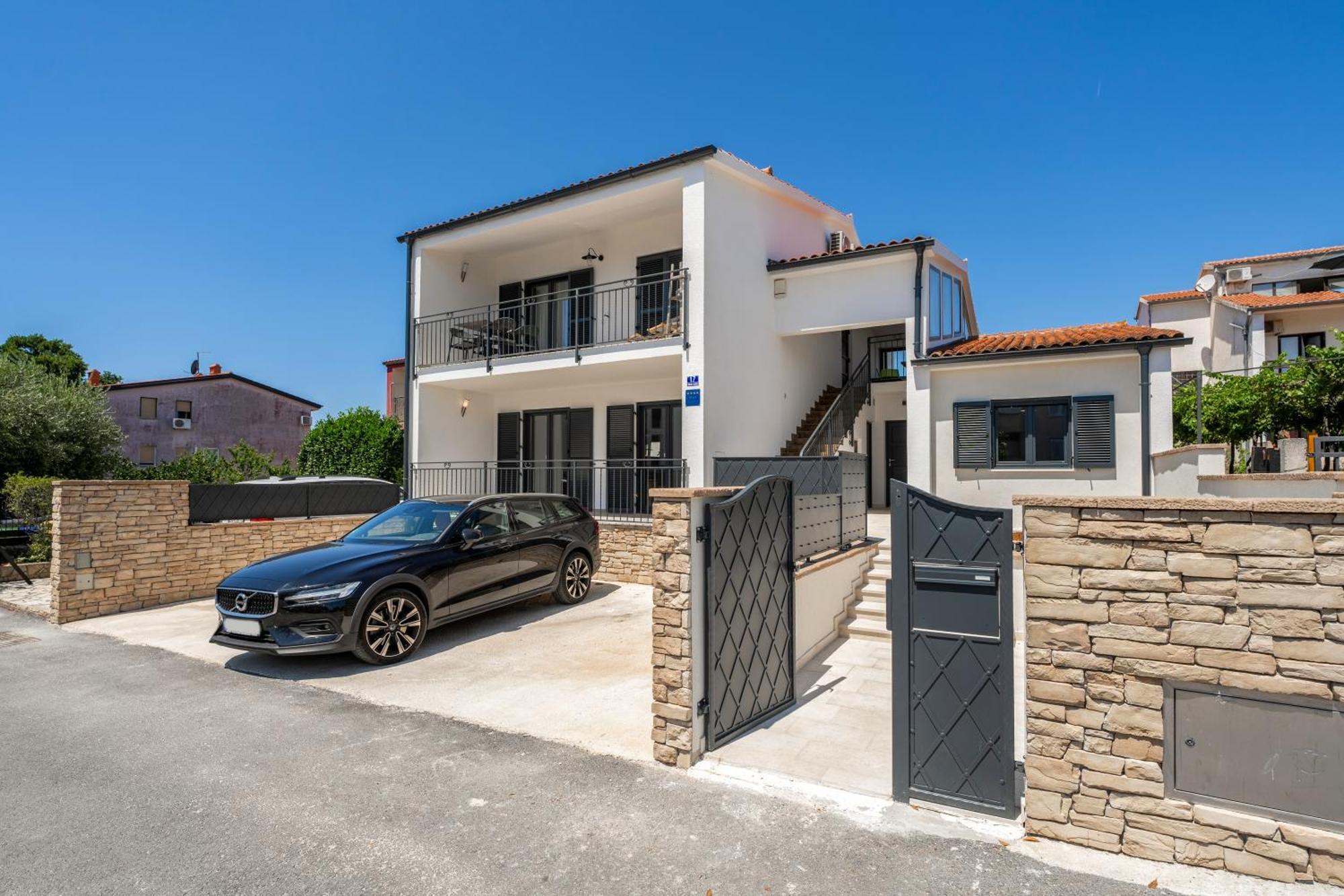 Luxury Apartments Villa San Avia バニョレ エクステリア 写真