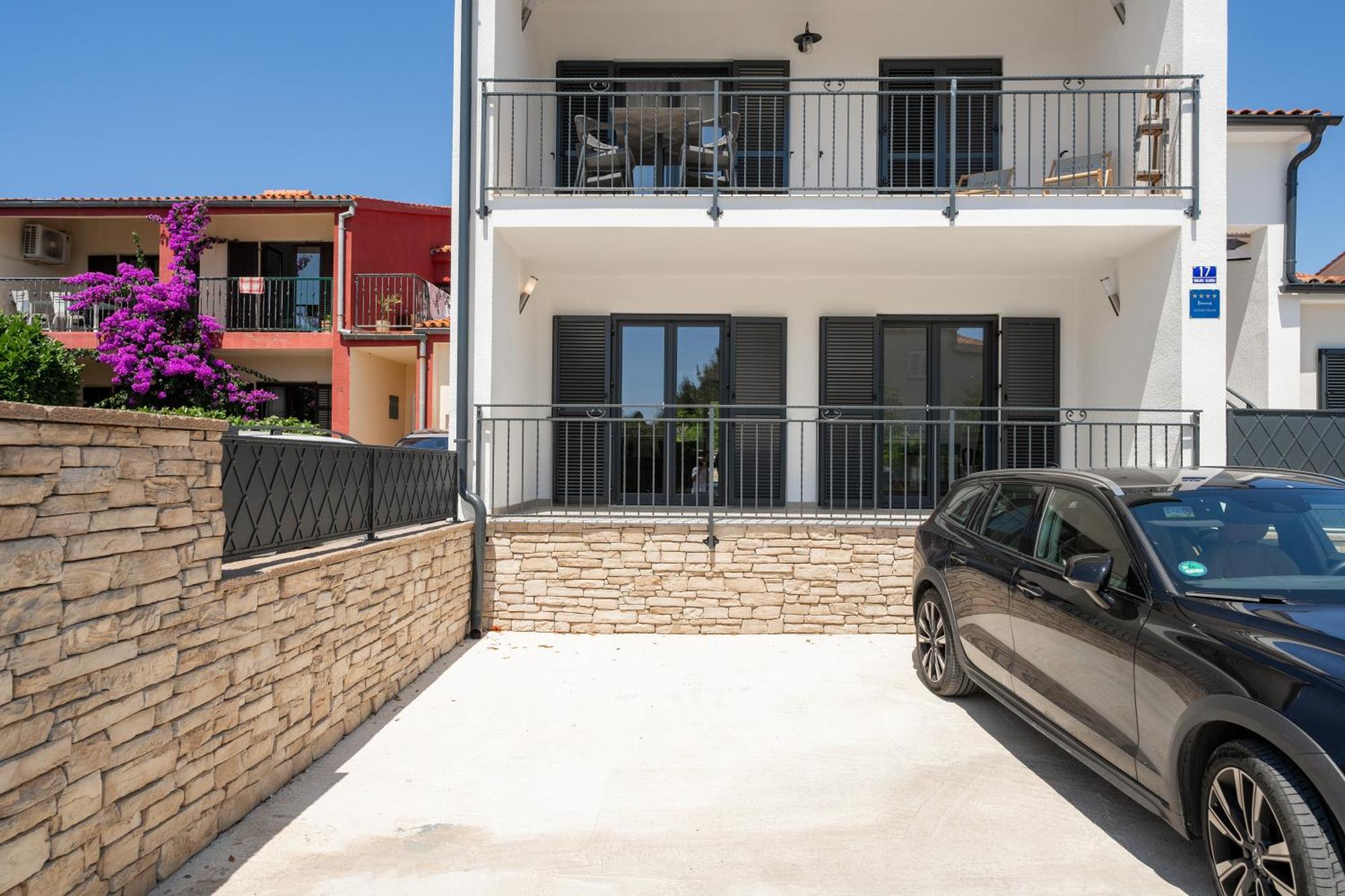 Luxury Apartments Villa San Avia バニョレ エクステリア 写真